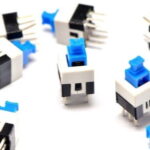 ΔΙΑΚΟΠΤΗΣ ΕΠΑΦΗΣ ΤΕΤΡΑΓΩΝΟΣ ΜΕ ΠΛΑΪΝΕΣ ΕΠΑΦΕΣ