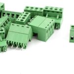 MALE SOCKET CONNECTOR 4 POLES 300V/10A