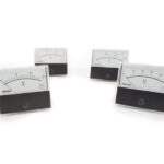 PANEL METER 15Vdc 60x47mm