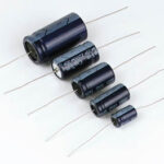 ELCO AXIAL 1µF / 63V