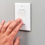SINGLE WALL SWITCH