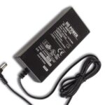 COMPACT SWITCHING ADAPTER 70W 12VDC / 5.5A