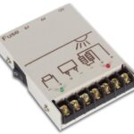DC VOLTAGE CONTROLLER FOR SOLAR ENERGY