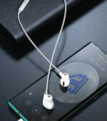 Bluetooth ακουστικά STEREO με βύσμα LIGHTNING   /   Bluetooth STEREO headphones with LIGHTNING plug