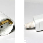 ΦΙΣ ΘΗΛΥΚΟ ΣΟΥΚΟ ΛΕΥΚΟ    /    SCHUKO ADAPTOR WHITE FEMALE